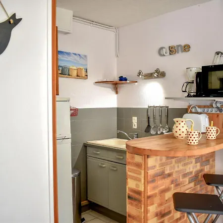 Studio Marie Helene By Interhome Trouville-sur-Mer
